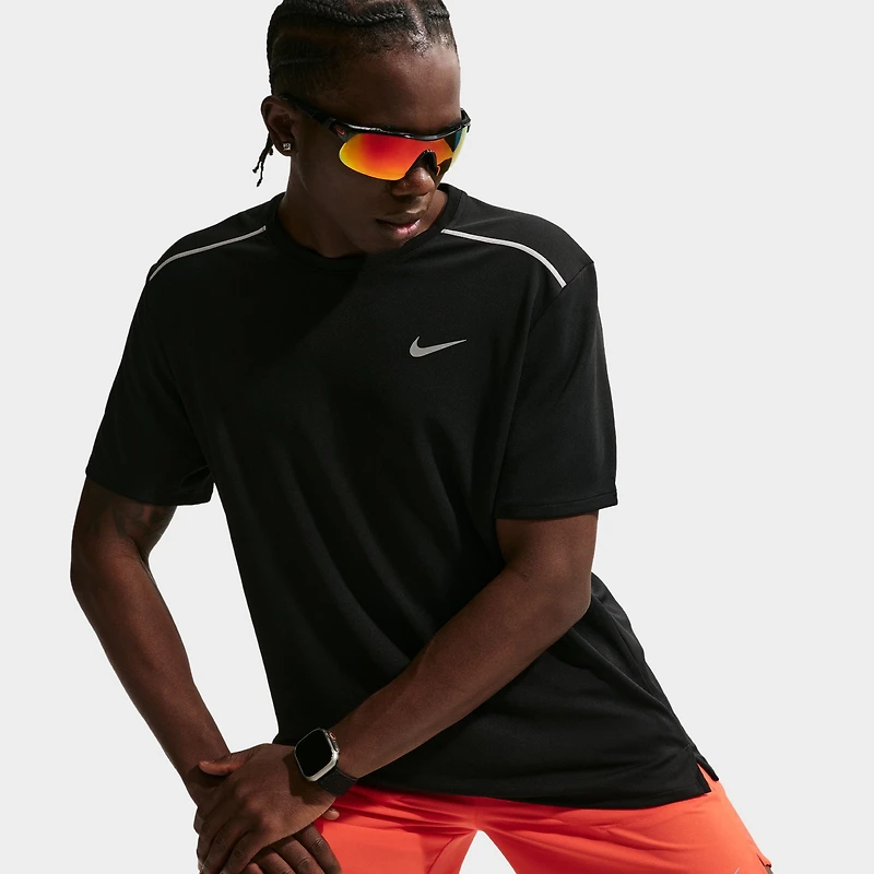 Nike UV Miler T-shirt basique Noir / Argent réfléchissant