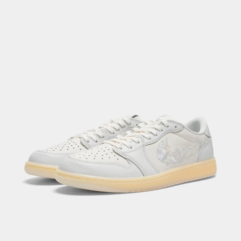 Jordan 1 Retro Low OG Sail / Off White - Coconut Milk