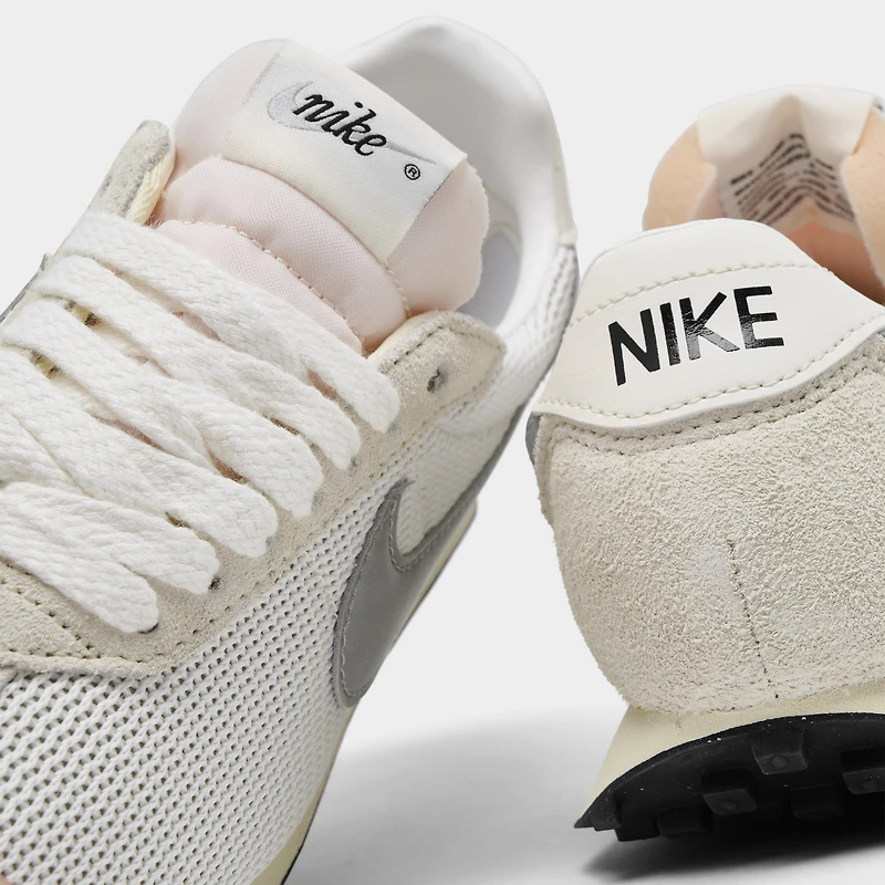 Nike Women's LD-1000 Sail / Metallic Silver - Coconut Milk
