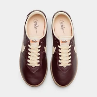 Nike Femme Astrograbber Crush bordeaux / Mousseline - Gomme