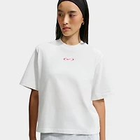 Nike Sportswear Classic Women's Boxy T-Shirt / Summit White