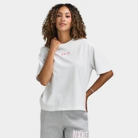 Nike Sportswear Classic Women's Boxy T-Shirt / Summit White