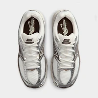 Nike Femmes Air Max Moto Phantom/Marron baroque - Argent métallique