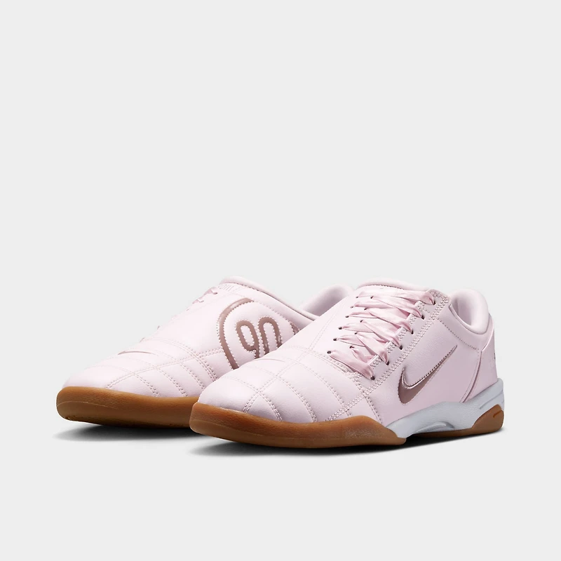 Nike Women's Total 90 Pearl Pink / Light Violet Ore - White