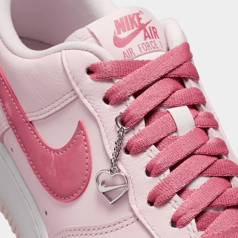 Nike Femmes Air Force 1 '07 Rose perle / Peony - Blanc