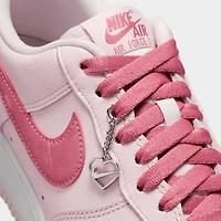 Nike Femmes Air Force 1 '07 Rose perle / Peony - Blanc