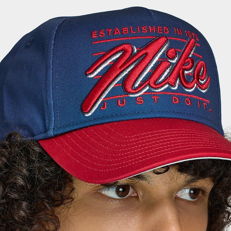 Nike Rise Cap AFrame Midnight Navy/Tough Red