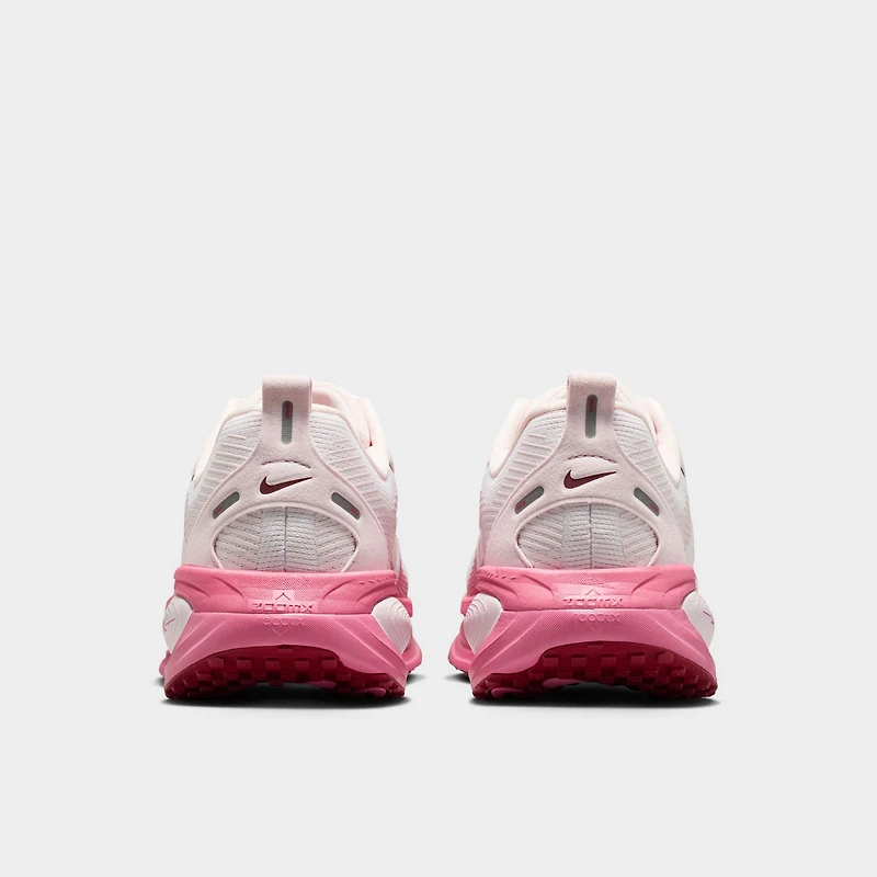 Nike Women's Vomero 18 White / Peony - Pearl Pink