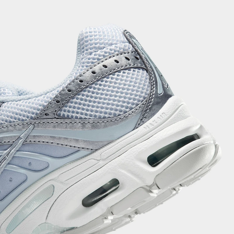 Nike Femmes Air Max Moto 2K Blanc / Argent métallique - Teinte Bleu