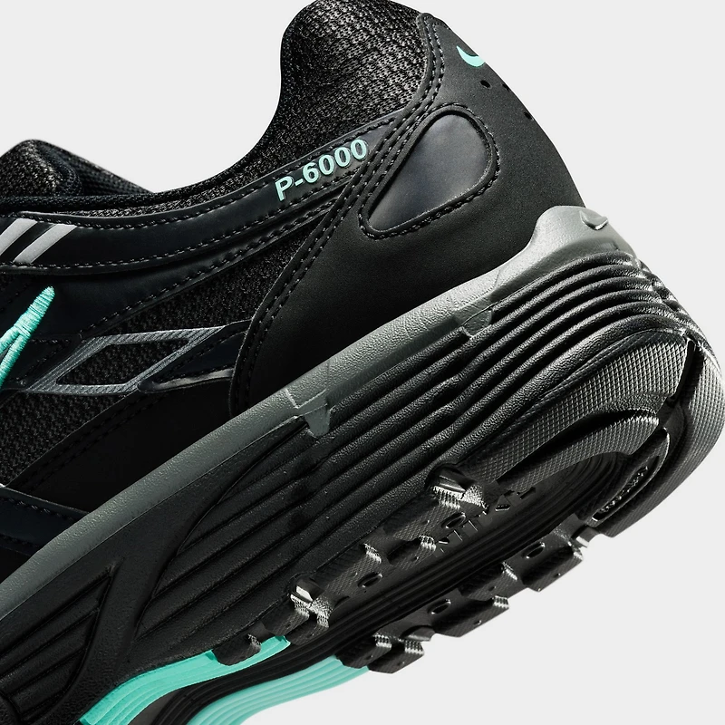 Nike P-6000 Noir / Gris métallique
