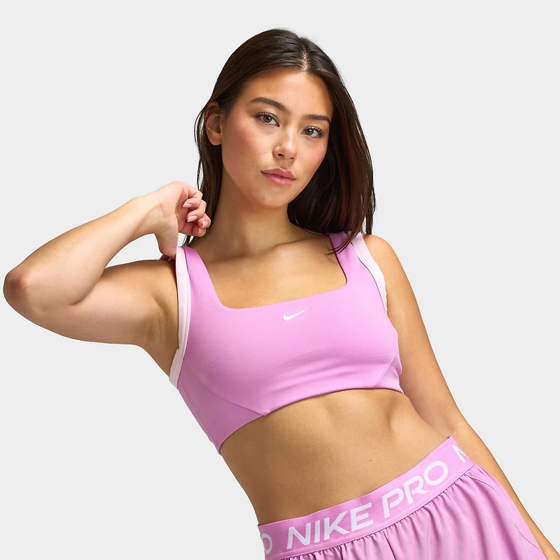Nike Women's Sport Bra / Light Magenta Pink foam
