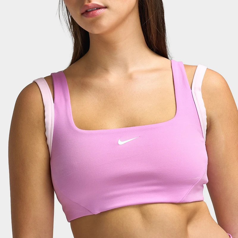 Nike Women's Sport Bra / Light Magenta Pink foam