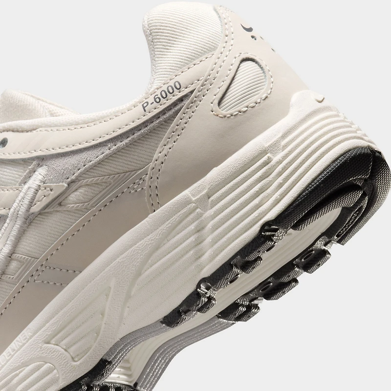 Nike P-6000 GS Os clair / Argent réfléchissant - Fantôme