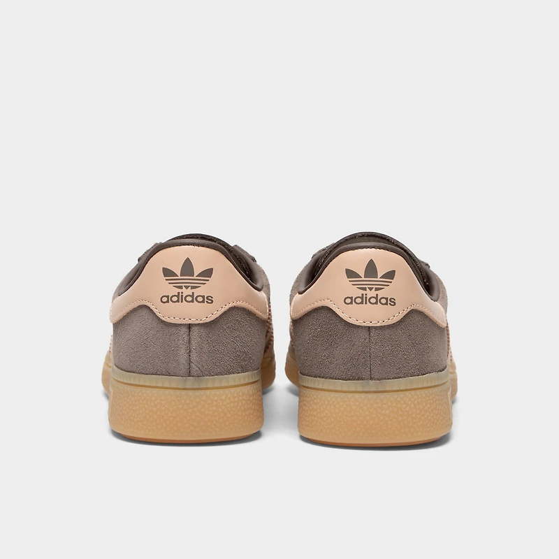 adidas Femmes Muenchen Earth Strata / Halo Blush - Gomme