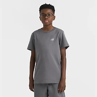 New Balance Junior Boys' Linear Logo Back Hit Tee / Castle Rock