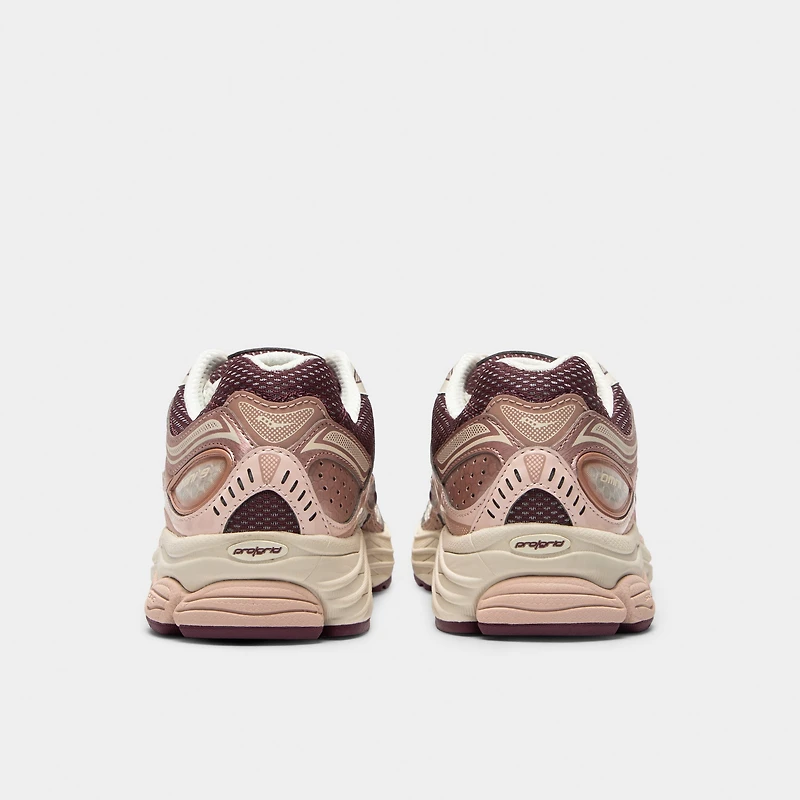 Saucony Women's Progrid Omni 9 Ivory / Peony
