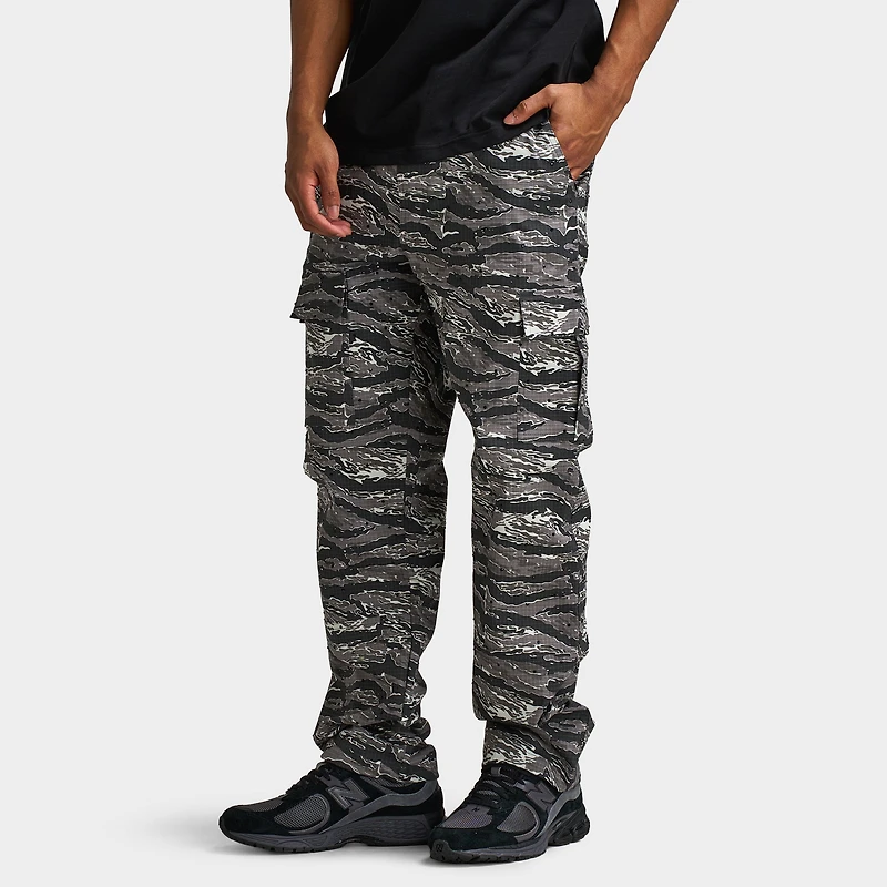 Supply & Demand Sparked Cargo Pant / Real Tree Camo
