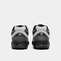 New Balance 2002R Grey / Black