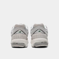 New Balance 2002R Black / White