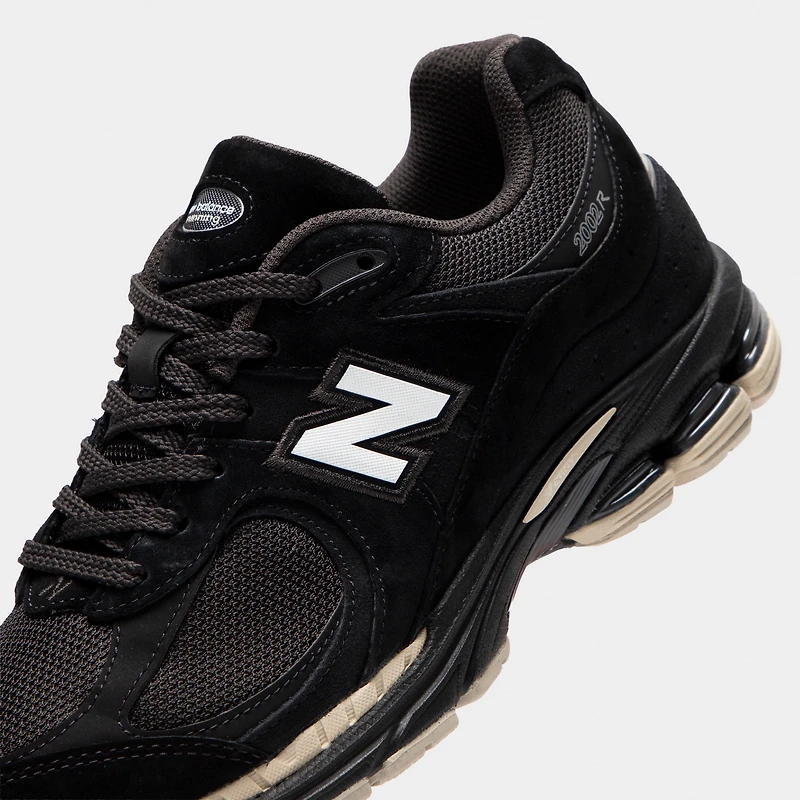 New Balance 2002 Noir / Avoine