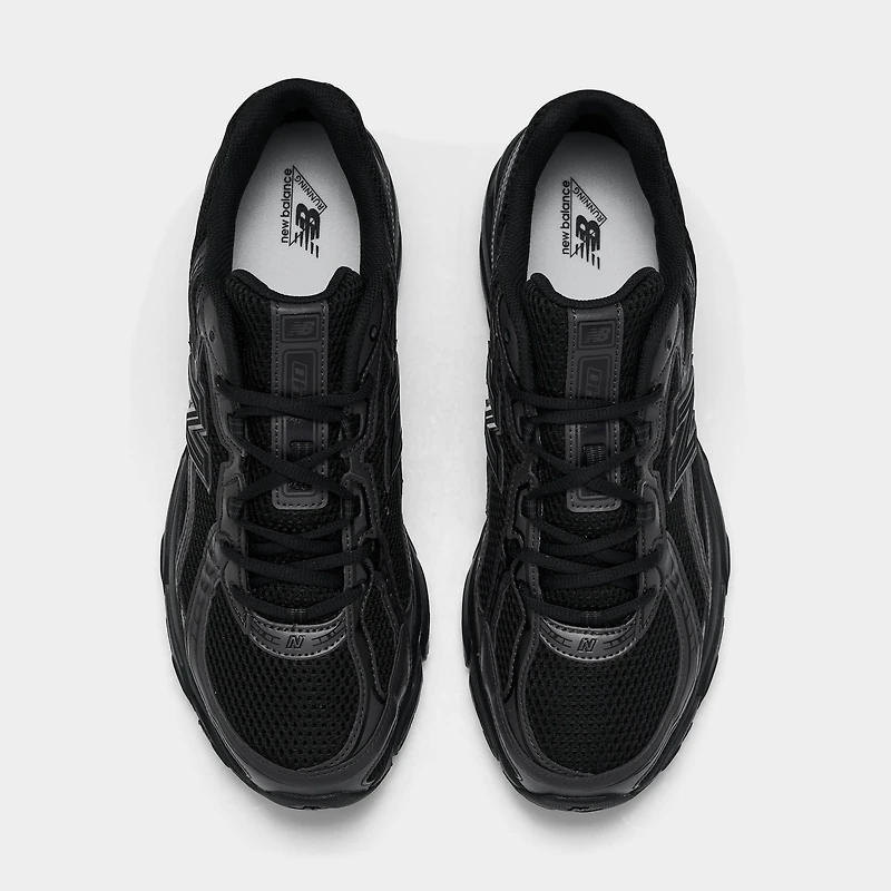 New Balance 740 Black /