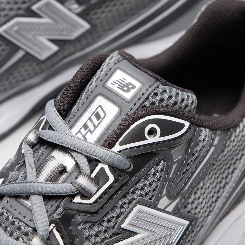 New Balance 740 Slate Grey / Black Cement
