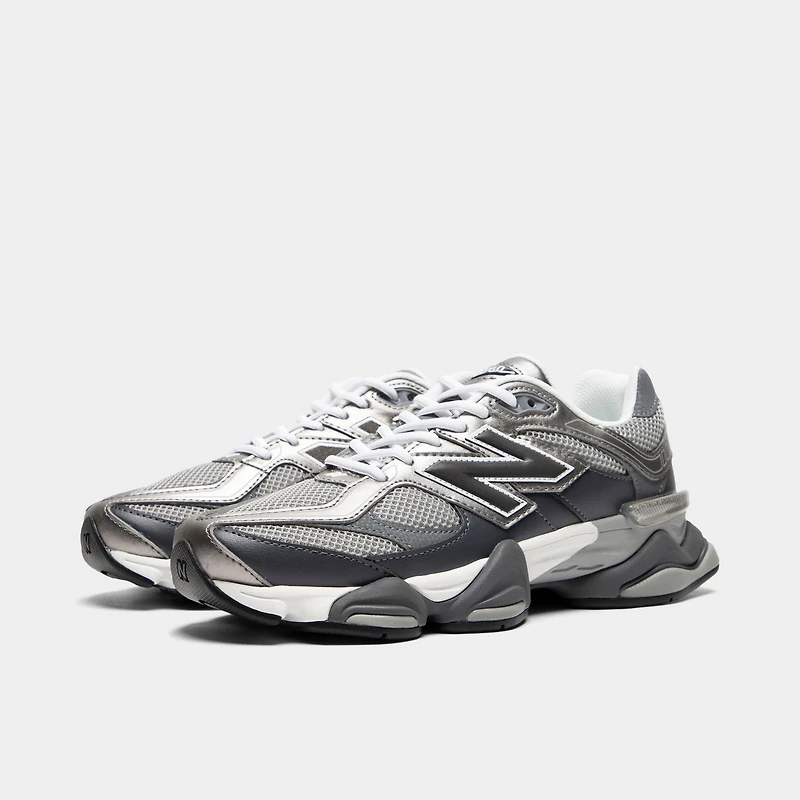 New Balance 9060 Magnet / Black