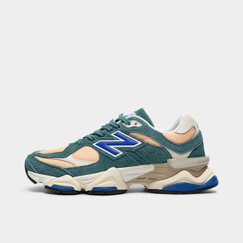 New Balance 9060 Spruce / Peach Blossom