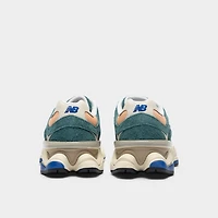 New Balance 9060 Spruce / Peach Blossom
