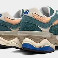 New Balance 9060 Spruce / Peach Blossom