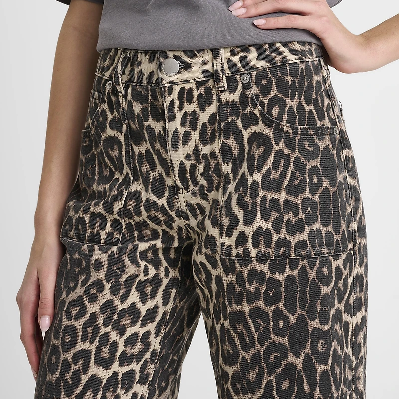 Unlike Humans Women's Jeans / Leopard Wash