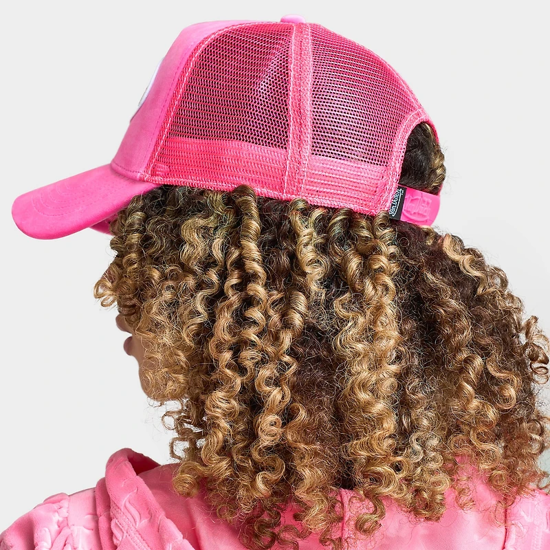 Von Dutch Velvet Trucker Hat / Pink