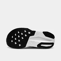 New Balance Women's Fuelcell Rebel v5 / White