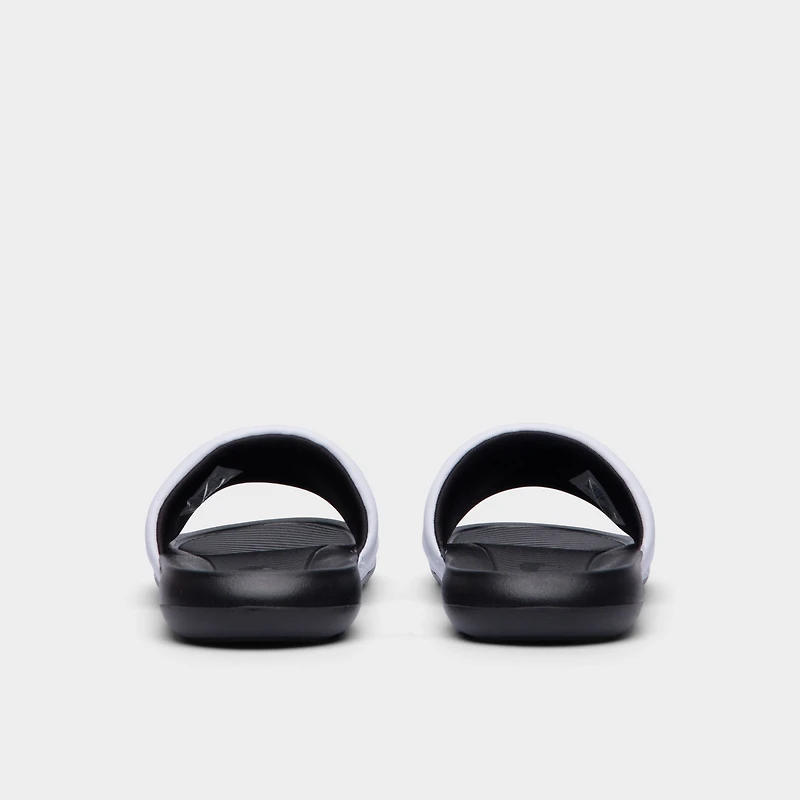 Nike Victori One Black / White
