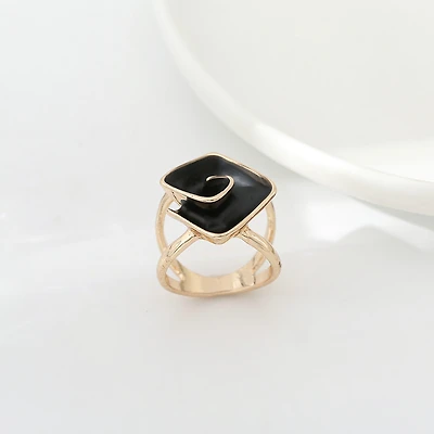 00024.6 Square Scarf Ring