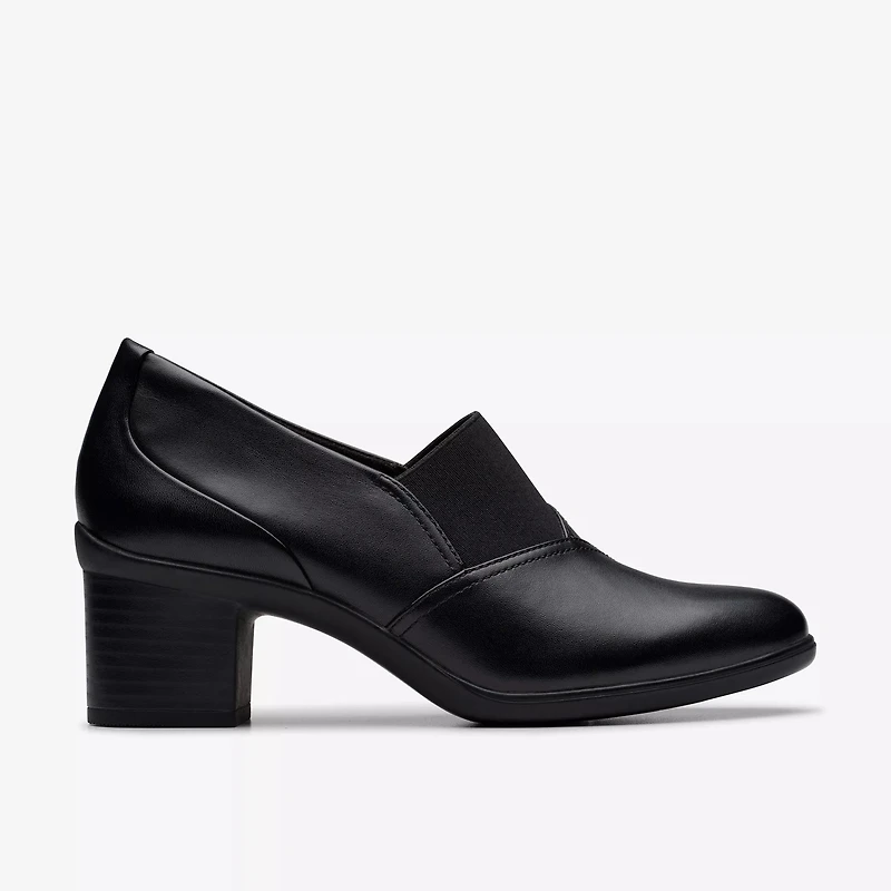 Clarks Shaya Tess