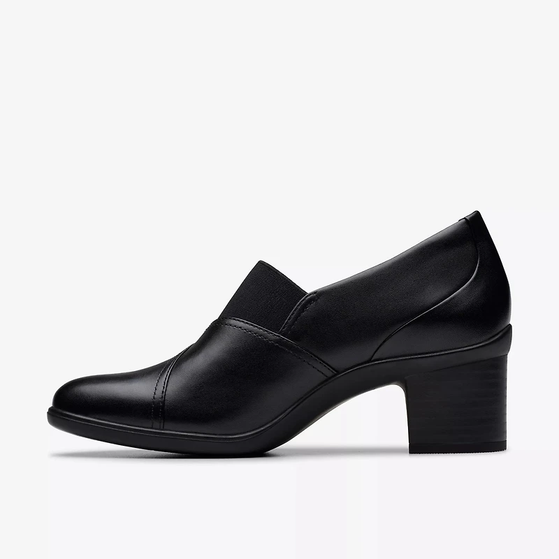 Clarks Shaya Tess
