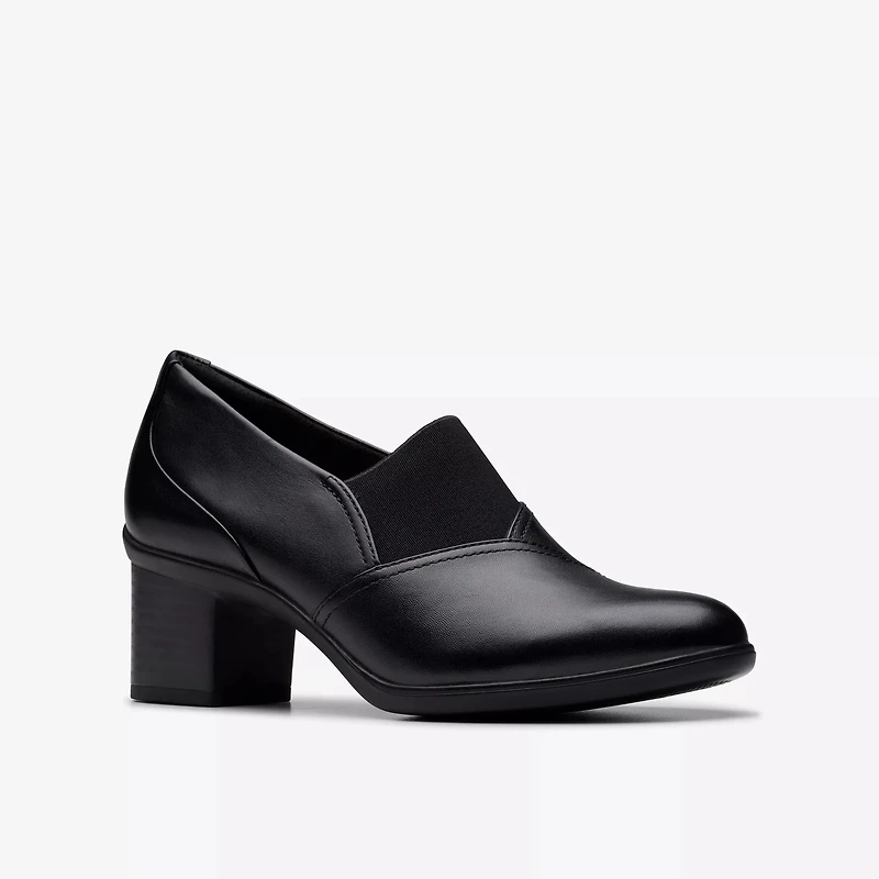Clarks Shaya Tess