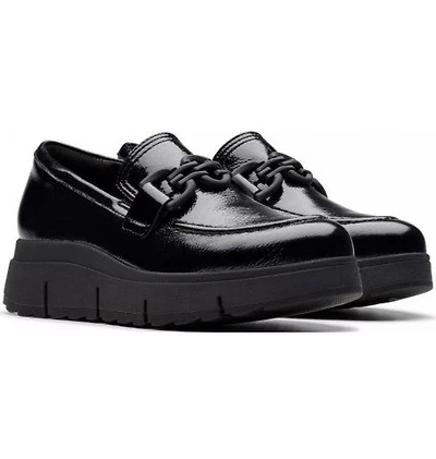 Clarks Loriini Izzy black patent