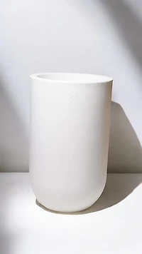 24" PLANTER DECO