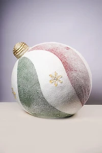 24" Magnesia Xmas Ball w/4pcs Snowflakes Led Lights Plug