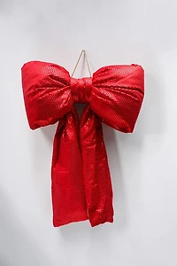 16" x 24" Red Hang Bow