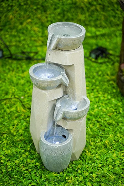 20" Water Fountain w/Led