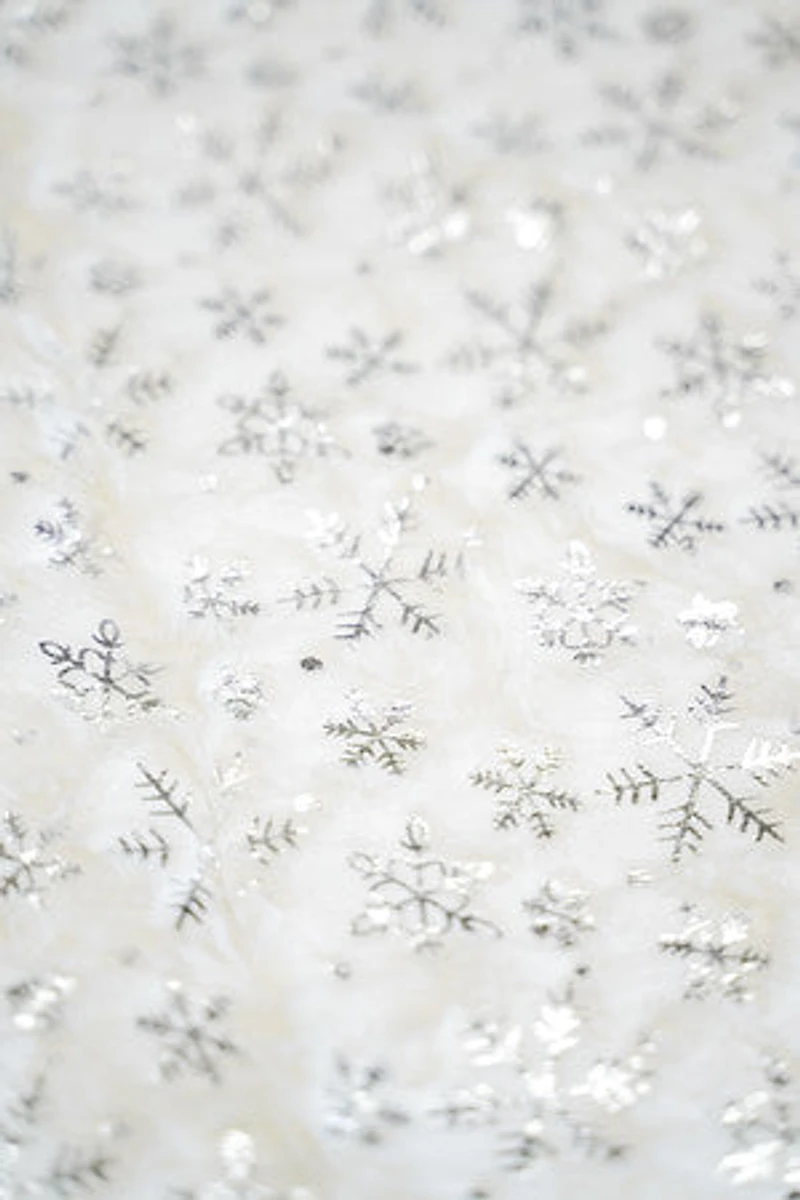 48" Silver  Snowflake  Tree Skirt