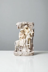 9" Nativity