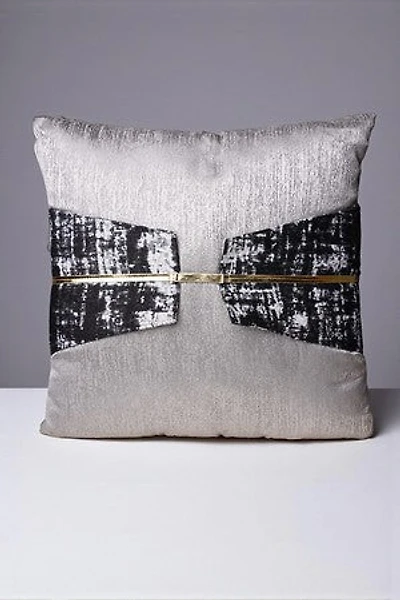 16" x 16" GREY/BL/GOLD CUSHION