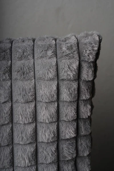 19" x 19" GREY CUSHION