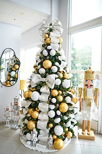 9' Regular Christmas Tree 800 Lights Clear/Multi