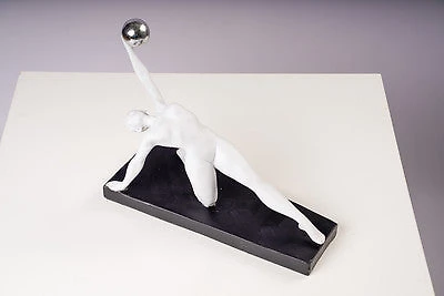 14" WHITE/SILVER FIGURE
