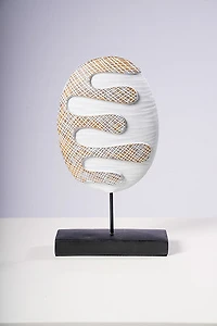 18" WHITE  WOOD STAND